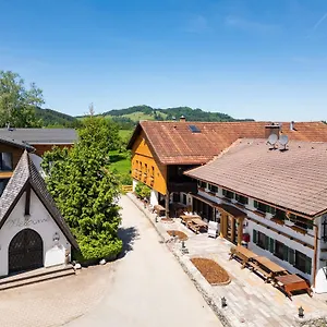 Haus Magnushof Frühstückspension Eisenberg (Bavaria)