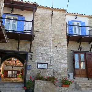Traditional Village Landhaus Skarinou